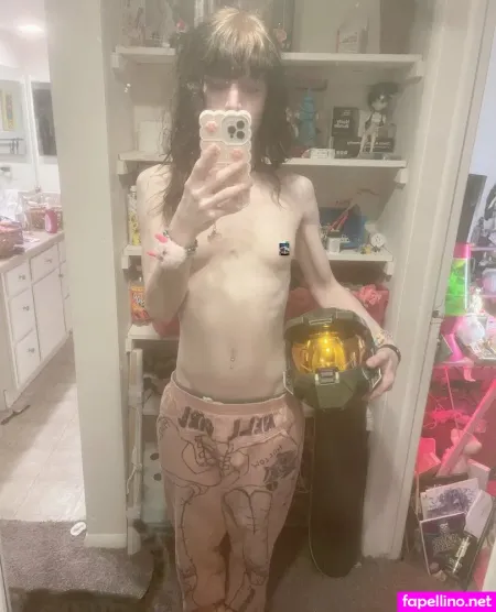 Cassie420zfree OnlyFans Thumbnail #iw4NSvaAe2