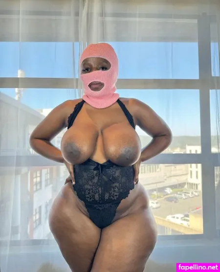 Cassiebankx OnlyFans Thumbnail #oTYpMxu2XD