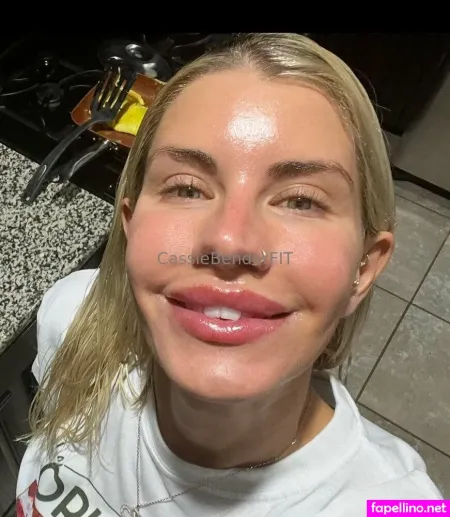 Cassiebenderfitteaser OnlyFans Thumbnail #U1HcLVfyga