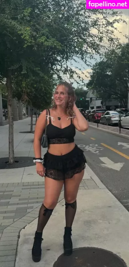Cassieeeeknott OnlyFans Thumbnail #Wictjp5JaF