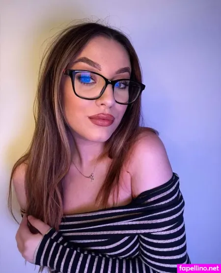 Cassiejules99 OnlyFans Thumbnail #NA0VA4NspV