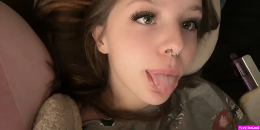 Cassieonlyxo OnlyFans Thumbnail #QCMmSUS3q6