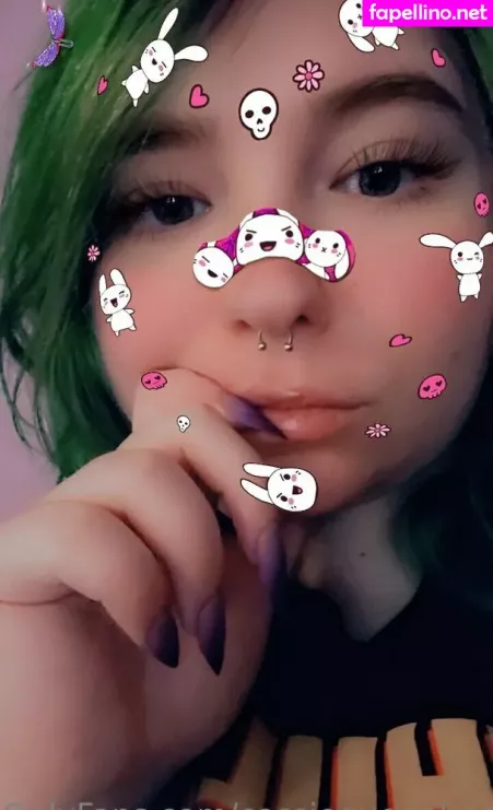 Cassiequeenboo OnlyFans Thumbnail #s67a5eClZ6