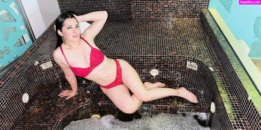 Casslujanxxx OnlyFans Thumbnail #N0g4HHMkK4