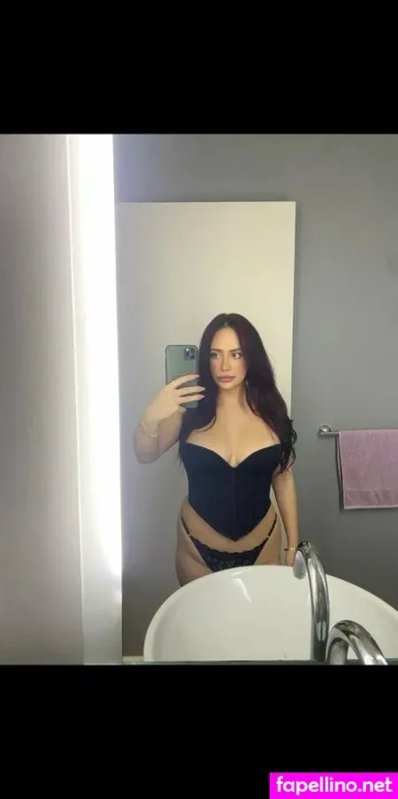 Cassondrabillionss OnlyFans Thumbnail #S5ZLZMr32z