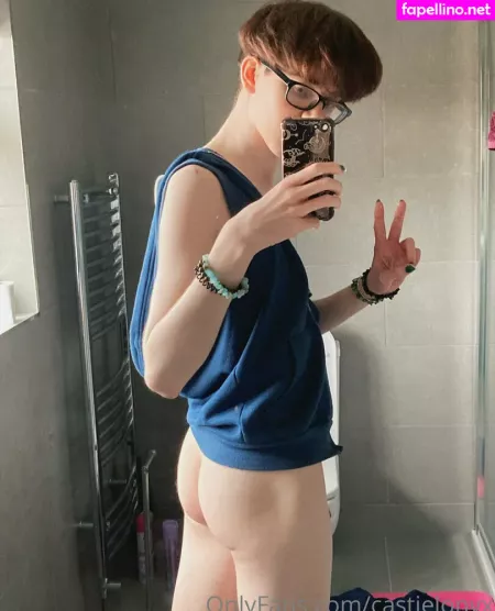 Castielonyx OnlyFans Thumbnail #LGxVfKidyI