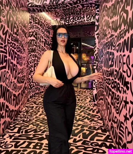 Castiza Vixens 2 OnlyFans Thumbnail #8MOdpv9gw3