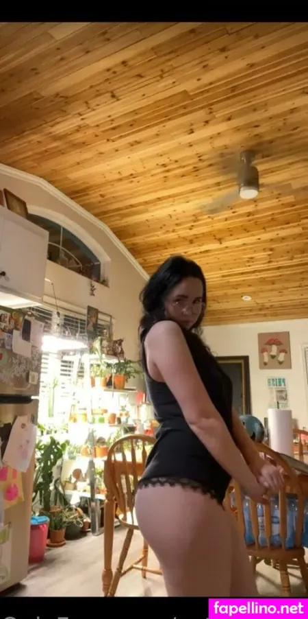 Cat Astrophe OnlyFans Thumbnail #DU2FcC0KYh