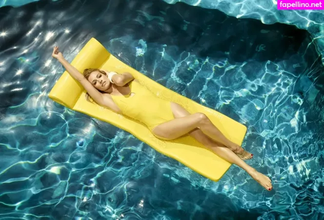 Cat Deeley OnlyFans Thumbnail #LGGJDpx8ze