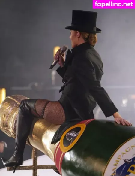 Cat Deeley OnlyFans Thumbnail #YFGrtCeCWF