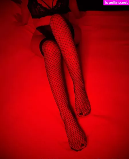 Cat Feetdelsur OnlyFans Thumbnail #vfL5yAUjOe