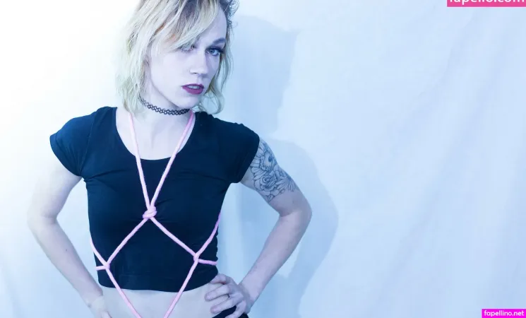 Cat H Marie OnlyFans Thumbnail #mLMt3XNawR