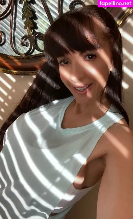 Catalina Cruz OnlyFans Thumbnail #3GZqOXIbJb