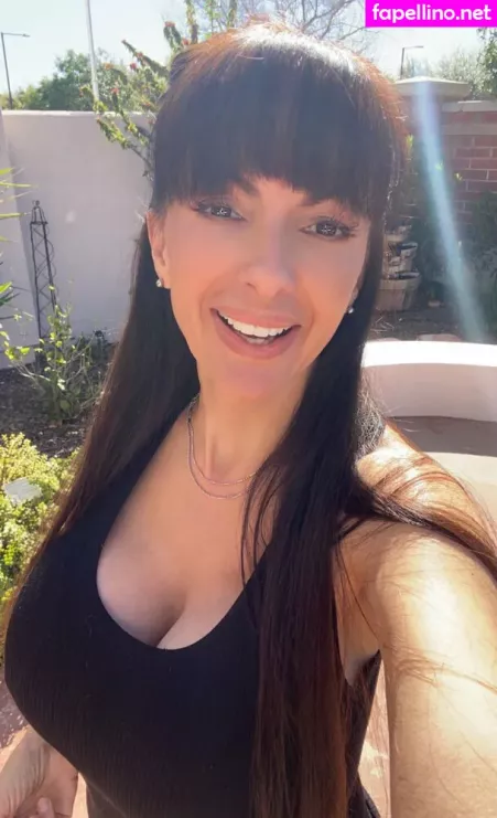 Catalina Cruz OnlyFans Thumbnail #PtIU3gnRn9