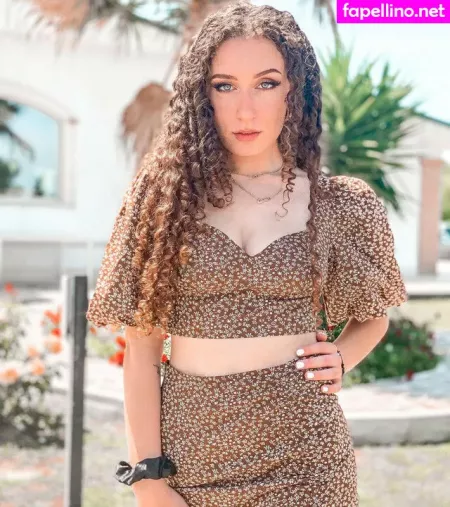 Catalina Ganea OnlyFans Thumbnail #EV6GujG34l