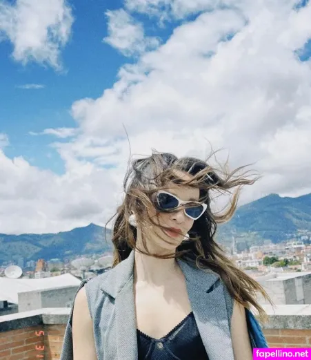 Catalina Garcia OnlyFans Thumbnail #0Iw5SHitJe