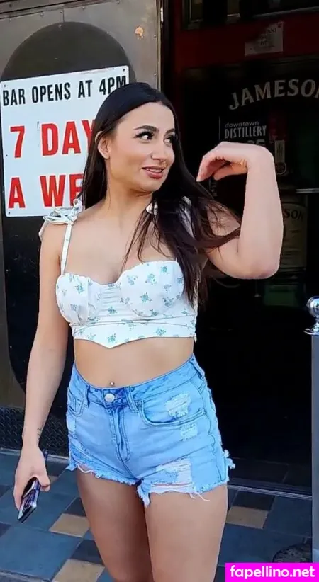 Catalinaa OnlyFans Thumbnail #AdC6S0ArLR