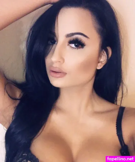 Catalinaa OnlyFans Thumbnail #eFNL8lcRJ4