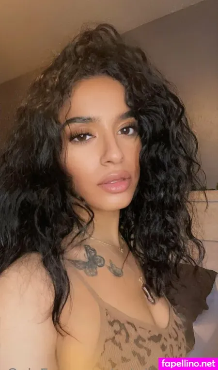 Catalinaaa001 OnlyFans Thumbnail #2hh1fyYUeu