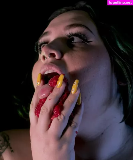 Catalinahaldova OnlyFans Thumbnail #HI5WHGrqQx