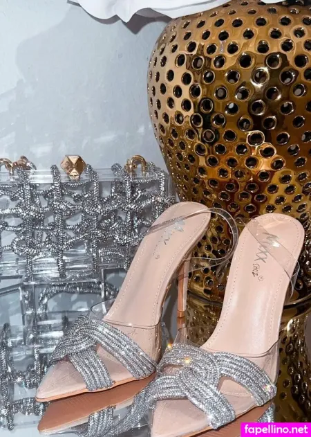 Catarina 1 OnlyFans Thumbnail #RNp7lbMAYt