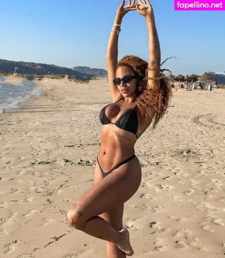 Catarina Braga OnlyFans Thumbnail #ueKwUjnhvC