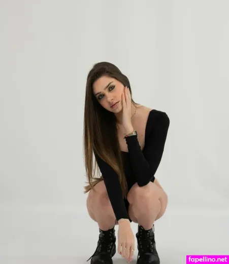 Catarina Moreira OnlyFans Thumbnail #bPu6oJj4Gw