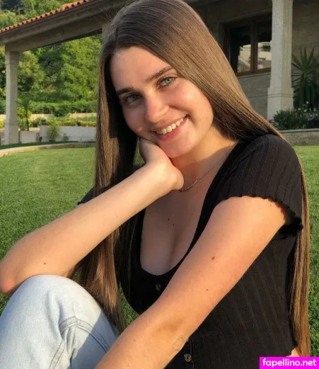 Catarina Moreira OnlyFans Thumbnail #fY82xLT7V0