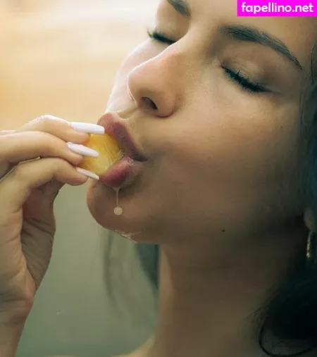 Catarina Xantunes OnlyFans Thumbnail #6nlHFFtLGf