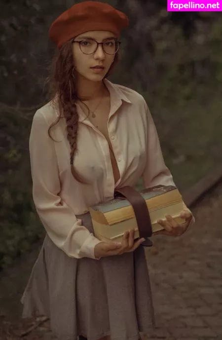 Catarina Xantunes OnlyFans Thumbnail #RRDt60vxXh