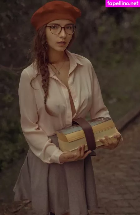 Catarinaxantunes OnlyFans Thumbnail #WSMJZgpnBA