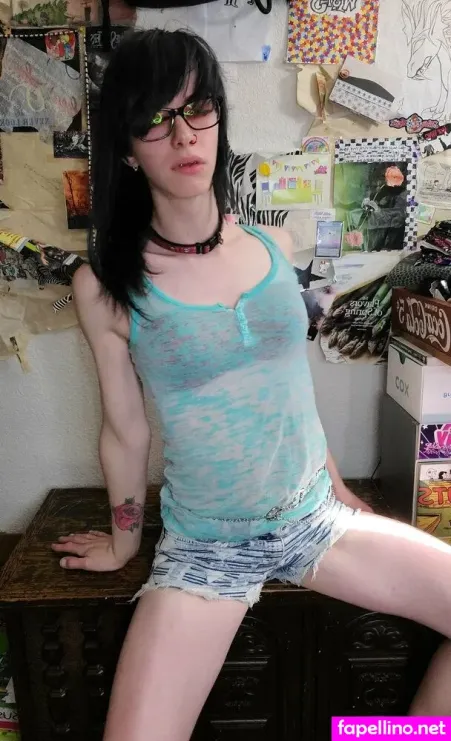 Catastrophecatfree OnlyFans Thumbnail #QfhREEd6NB