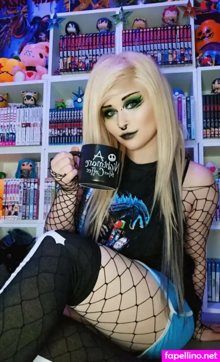 Catastrophiclarawr OnlyFans Thumbnail #IAClPokaqA