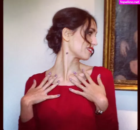 Caterina Balivo OnlyFans Thumbnail #oQ5OXqCkxD