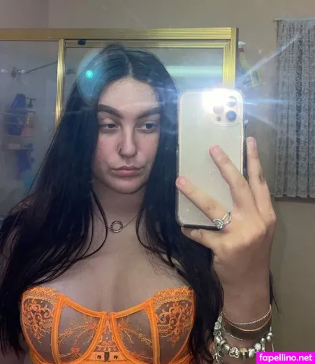 Caterina Donnelly OnlyFans Thumbnail #vY7iH827hx