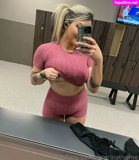 Caterinathome OnlyFans Thumbnail #oCFxiYRLq2