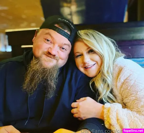 Catfishwifefreepage OnlyFans Thumbnail #4Mb5lldE3k