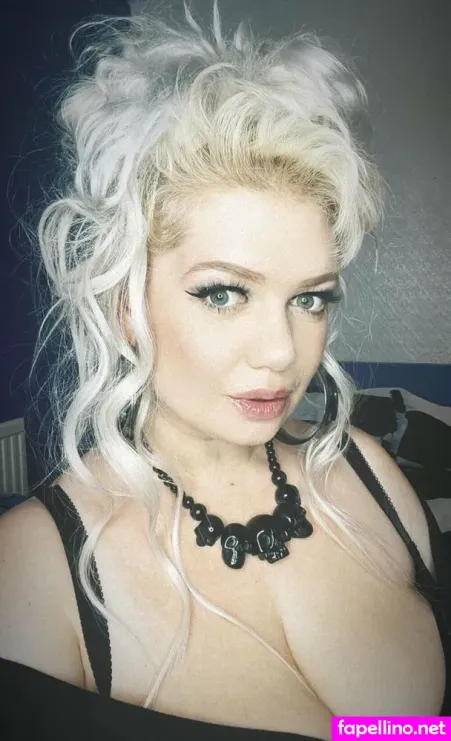 Catherin Sharpies OnlyFans Thumbnail #8tuIFtbxra