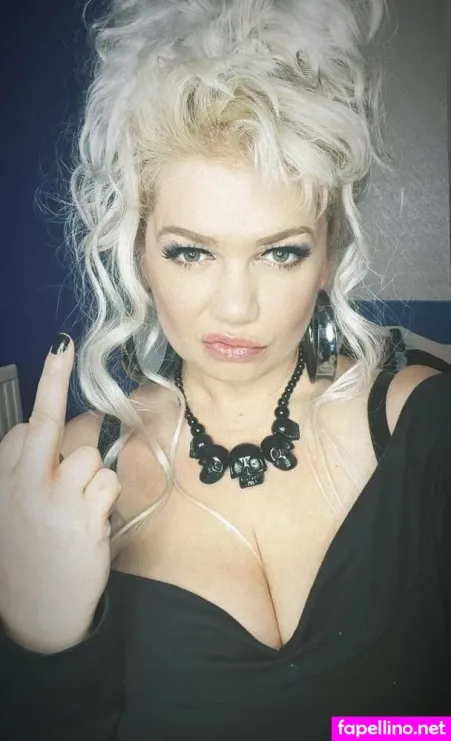 Catherin Sharpies OnlyFans Thumbnail #zIUTafKqAi