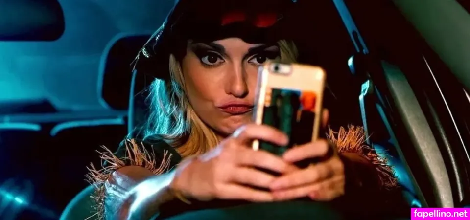 Catherine Corcoran OnlyFans Thumbnail #8yAujDAfuk