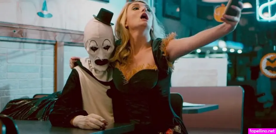 Catherine Corcoran OnlyFans Thumbnail #npe6PPERYL