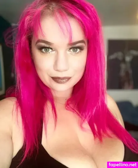 Catherine Sharples OnlyFans Thumbnail #B3BGVHnxc5