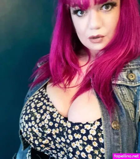 Catherine Sharples OnlyFans Thumbnail #UoahFdC3IG