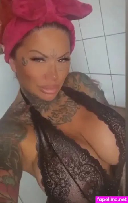 Catherine Teufelsweib OnlyFans Thumbnail #L0GaBb6SQj