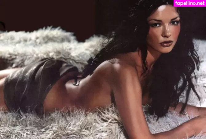 Catherine Zeta Jones OnlyFans Thumbnail #T4VKboBamU