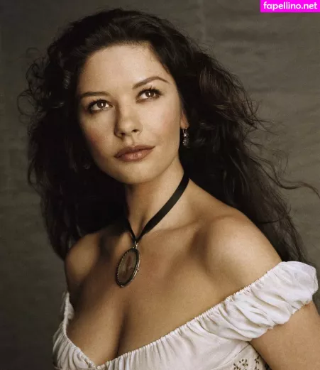 Catherine Zeta Jones OnlyFans Thumbnail #ciDkPWt6ZI