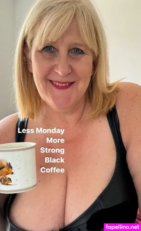 Catherinecan1free OnlyFans Thumbnail #OLYN5RgmdT