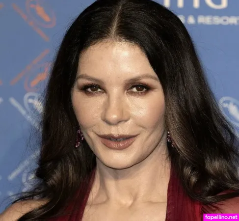 Catherinezetajones OnlyFans Thumbnail #9WoII8JlEM