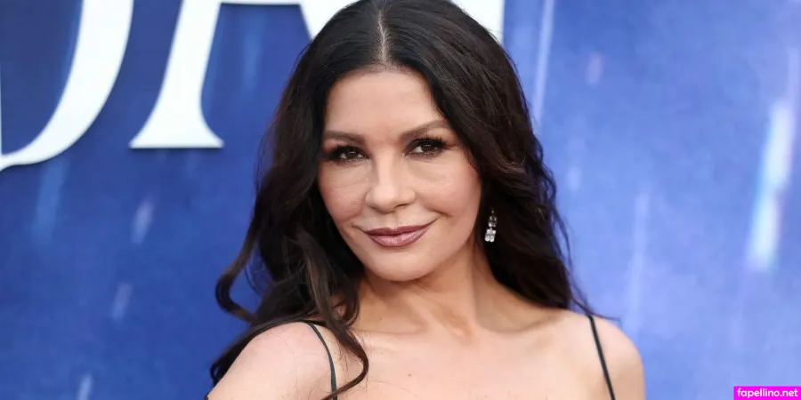 Catherinezetajones OnlyFans Thumbnail #Uf0O5RGzB2