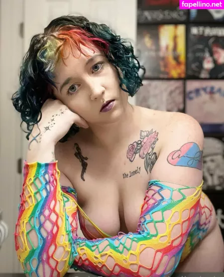 Catholicvirgin OnlyFans Thumbnail #49X47ydiX9